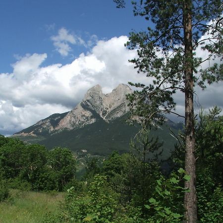 Hostal Pedraforca Saldes Exterior foto
